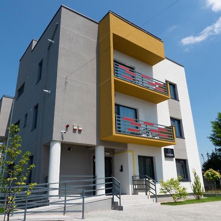 Clement Apartments Piatra Neamţ Exterior foto